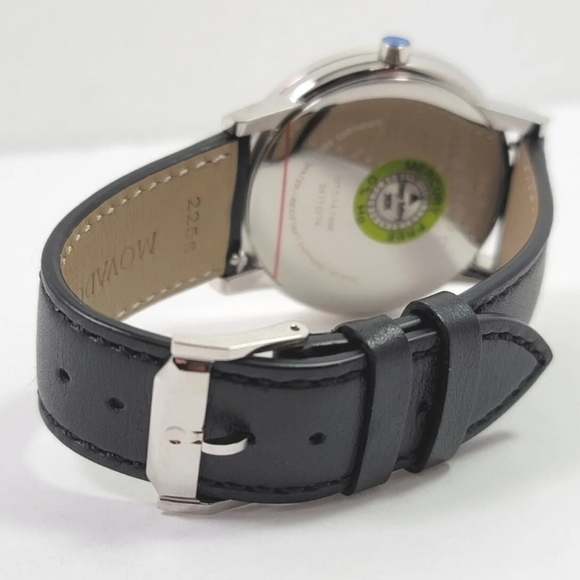 ***SOLD*** Movado Men's Museum Classic Leather Strap Watch with Black Dial - Picture 11 of 14